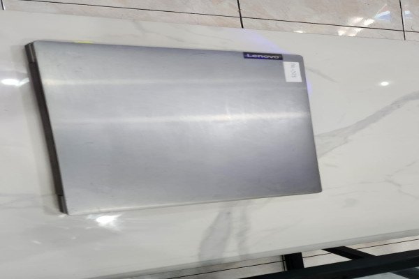 Galeri 8